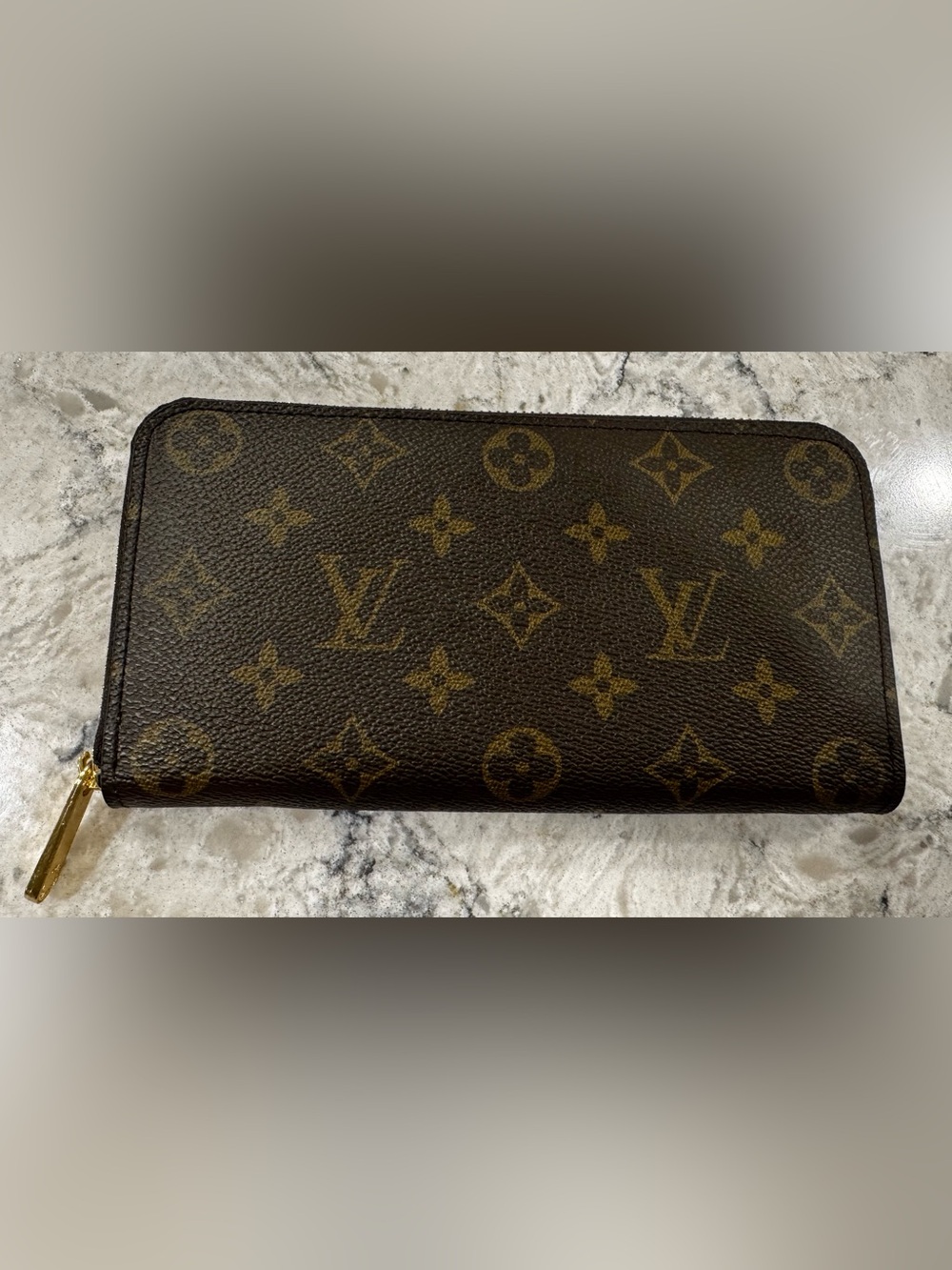 Louis Vuitton Zippy Wallet Monogram LOUIS VUITTON M60017